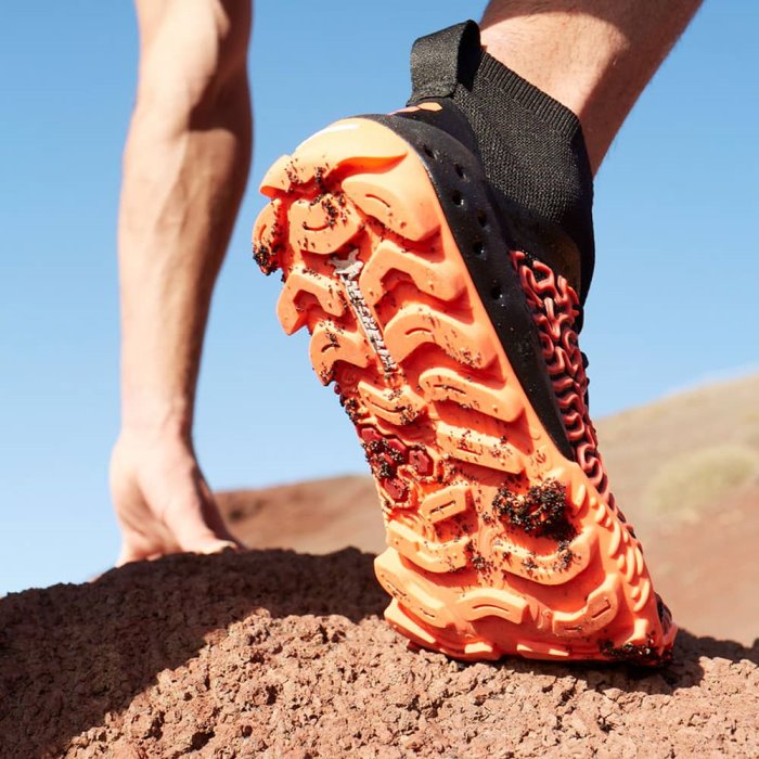 Vivobarefoot Esc Tempest Kadın Koşu Ayakkabısı Siyah Mercan | GVW274639
